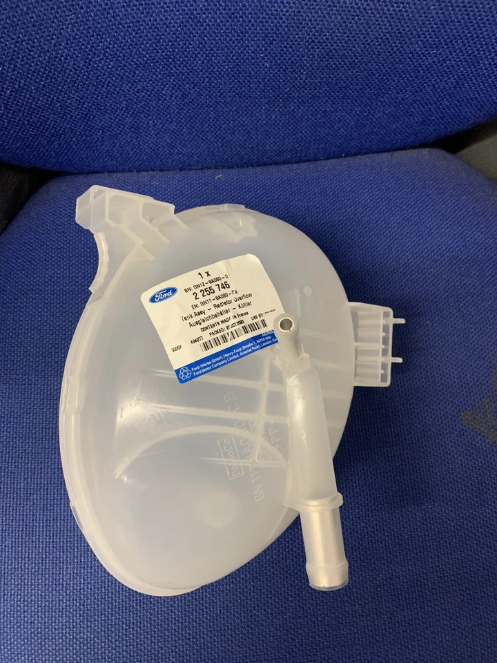 Ford Fiesta Mk7 ST180 NEW ,Coolant Header Tank  Ford Modified type  2255746 - Image 3 of 3