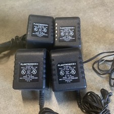 Original LOT OF 4 PLANTRONICS UD-0905C CHARGER/Ps 45561-02 AC120V 60HZ 7.5W