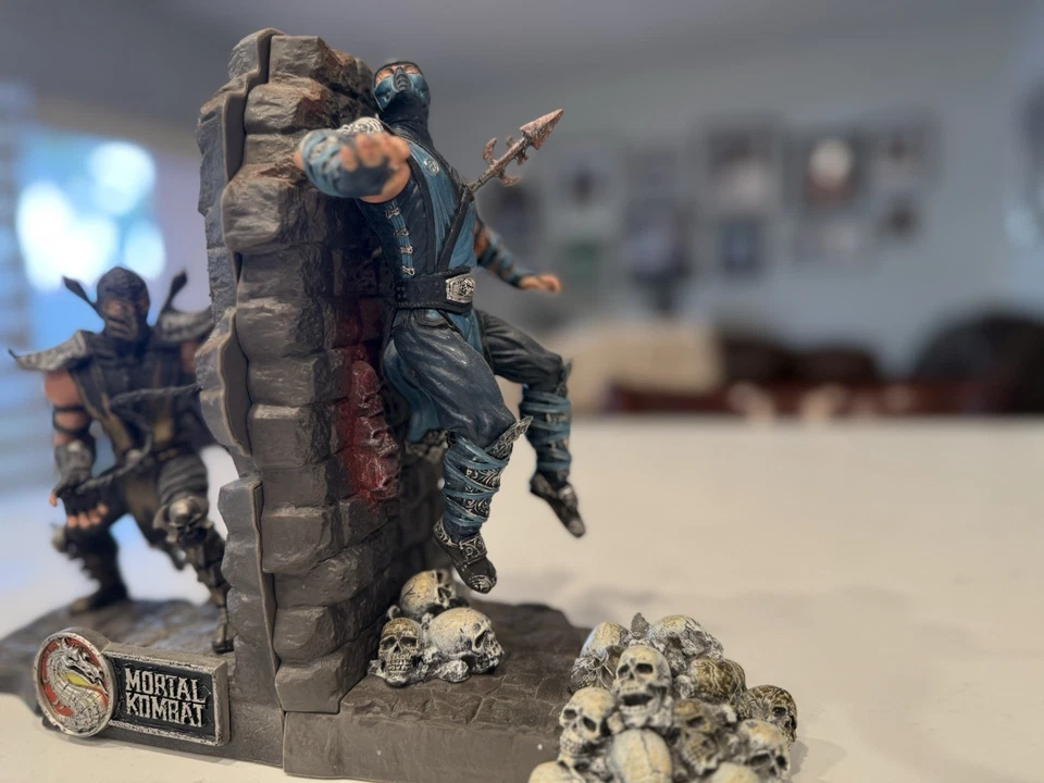 Sujetalibros Mortal Kombat 9 Edición Coleccionista Scorpion Sub-Zero *COMPLETO* Foto 3 de 4