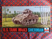 Esci 8064 - Tank, Medium M4 A3 Late - Plastic Model Kit 1/72