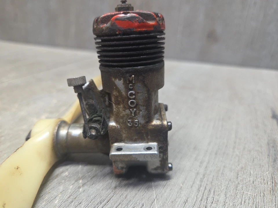 Vintage Mccoy .35 35 Nitro CL Control Line FF Model Airplane Engine - Image 2 of 4