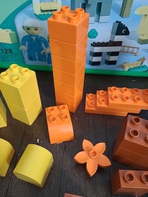LEGO DUPLO: Duplo Zoo (5481) - GUC 98% Complete