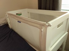 knuma huddle 4 in 1 bedside crib