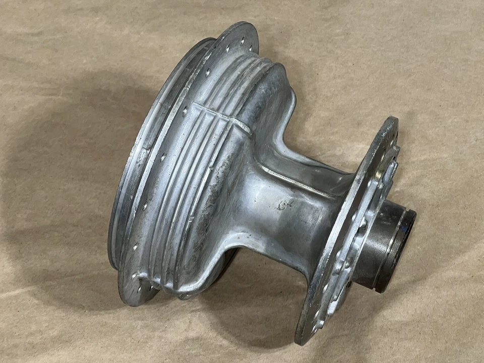 Nuevo de Lote Antiguo Yamaha Buje Rueda Trasera Tambor de Freno AT1 CT1 AT2 CT2 AT3 CT125 DT175 Foto 3 de 4