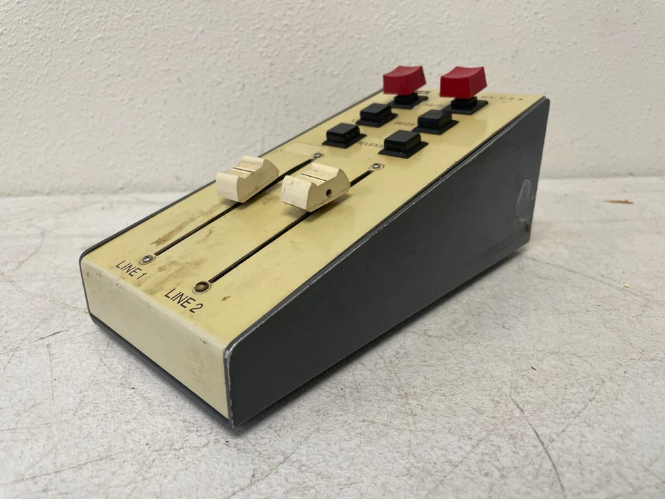 Mezclador de transmisión remoto Comrex vintage 2 líneas Foto 4 de 4