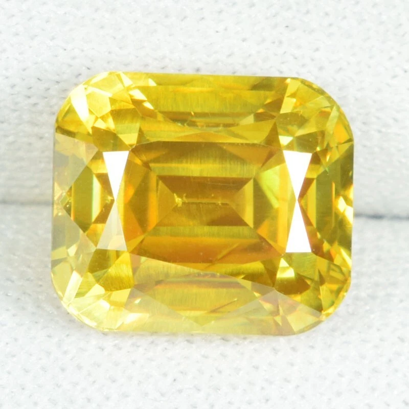 7.58 ct SPARKLING YELLOW MULTI SPARKLING NATURAL SPHALERITE - Cushion See Vdo WB - Bild 3 von 3