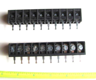 1x RDI 8STR-10 10 Pos .4375'' Pitch Solder Turret 8-32 Screw Barrier Strip 30A