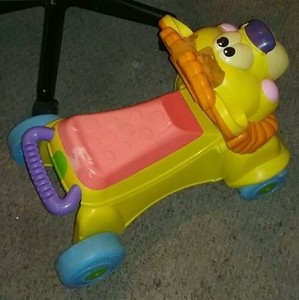 little people music parade ride on