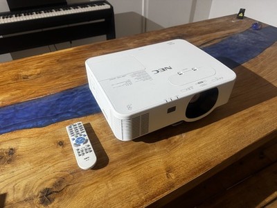 Eco Mode NEC P474W 3LCD Projector 4700 Lumens 2160p 