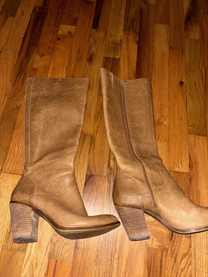 Lucky Brand Women's Brown Leather boots size 9 real leather - Image 2 of 4
