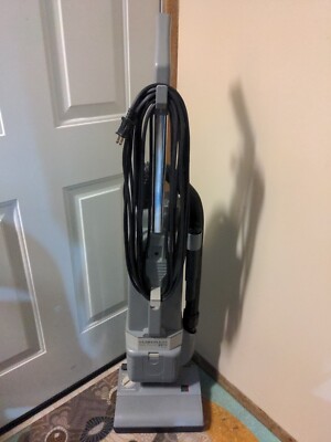 Lindhaus Healthcare Pro HEPA 12'' Upright Bagged Vacuum 031207 Made in Italy