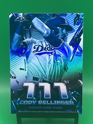 Shattering Stats Blue Chip2020 Topps Fire #SS-12 Cody Bellinger