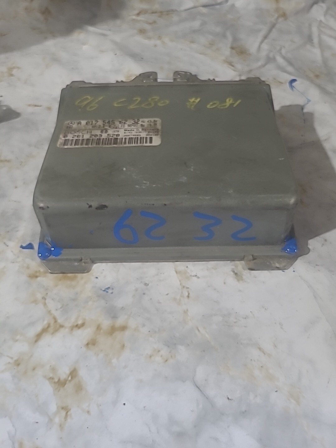 95-96 MERCEDES C-CLASS Engine Control Module Ecu Ecm Pcm A 
