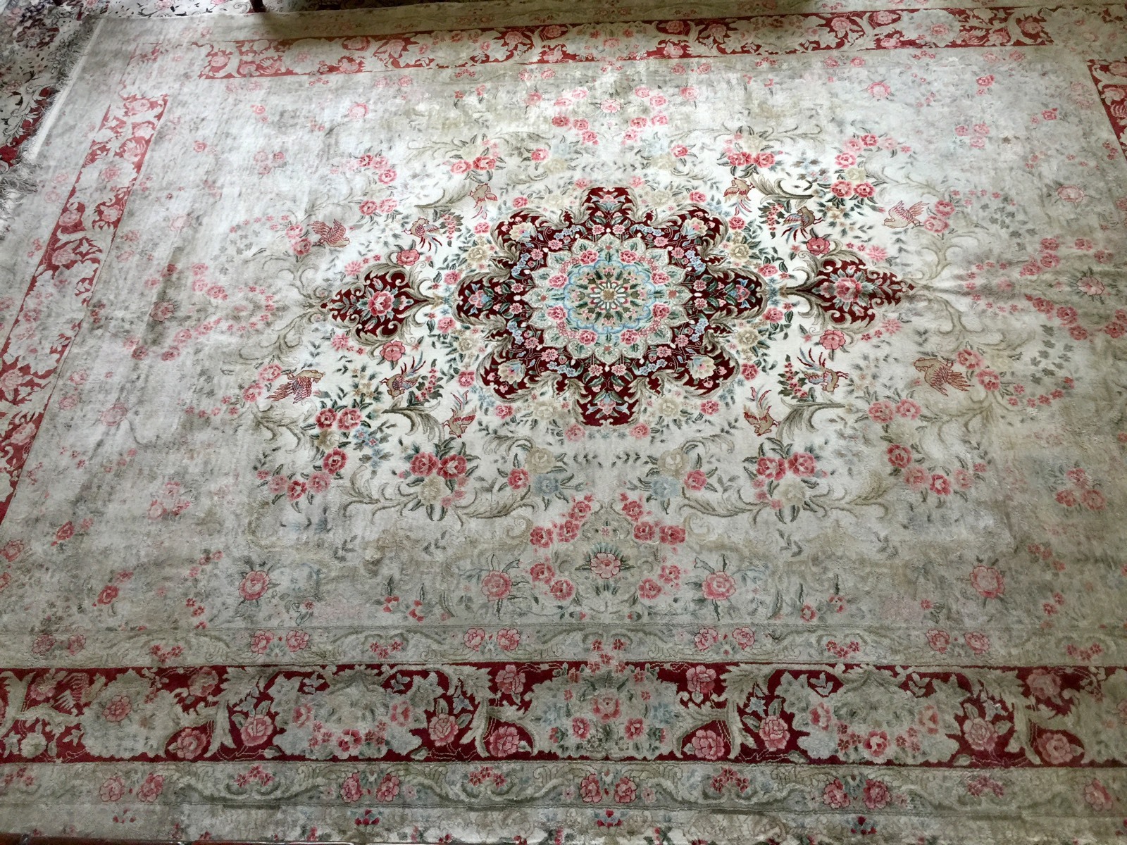 100% Silk Rug 9"x12.4" In Pristine Condition