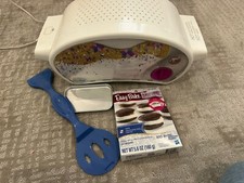 Hasbro Easy-Bake Oven With Mini Whoopi Pie Refill Mix