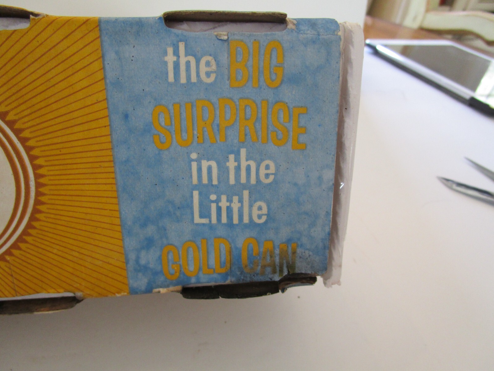 Vintage Bulldog stout malt liquor  6 pack box displays well from CA 1950