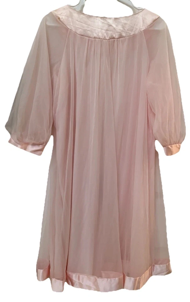 Vtg Gossard Artemis Pink Peignoir Chiffon Nightgown & Robe Set Medium Pretty!! - Image 2 of 4