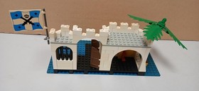 Lego Pirates (6267) Lagoon Lock-Up 100% w Instructions