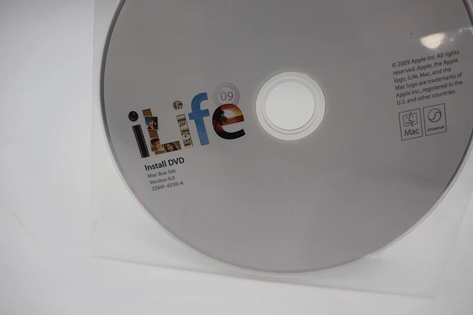 Apple iLife '09 Install DVD iPhoto, Garageband, iMovie, iWeb- Dut's Deals - Image 3 of 4
