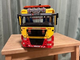 LEGO Technic Flatbed Truck 8109 In 2011 Used Retired As Is