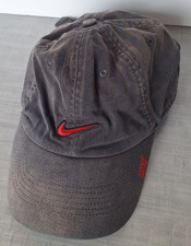 Nike Heritage 86 Adjustable Baseball Cap Red Swoosh Logo on Charcoal Gray Hat