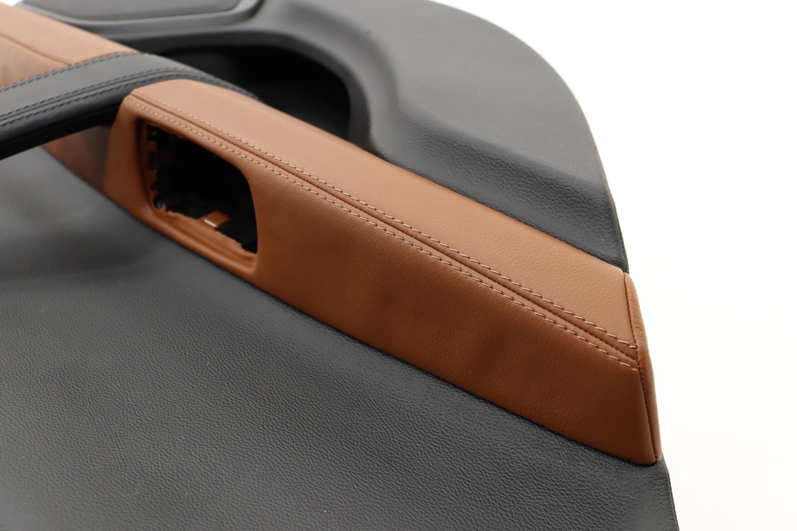 2014 - 2024 MASERATI GHIBLI REAR LEFT DOOR TRIM PANEL OEM 06700189880 ORANGE_ICU
