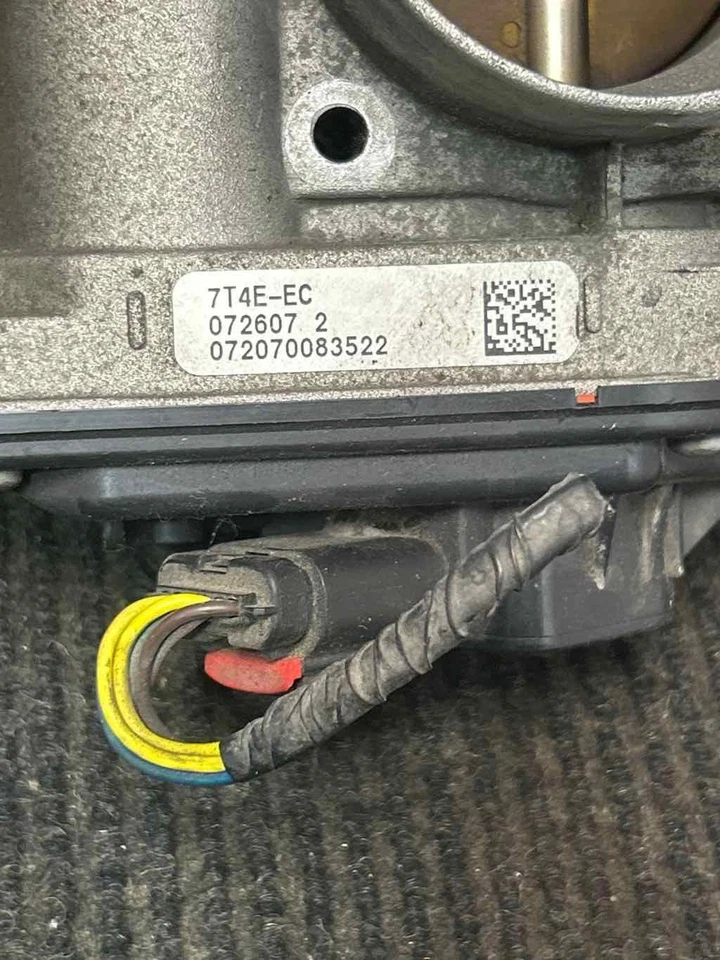 Fits 2008-2009 Ford Taurus X, 3.5L Throttle Body/Valve Assembly, OEM:7T4EEC - Image 2 of 3