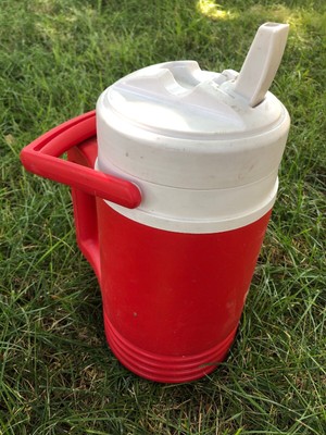 Vintage Igloo 1/2 Gallon Water Cooler/Jug - 2 Handles Red ...