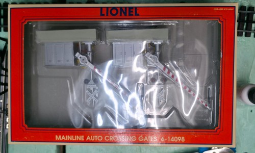 Lionel 6-14098 Mainline Automatic Crossing Gates New