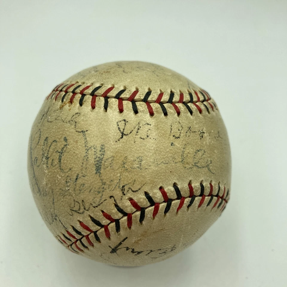 Wilbert Robinson & Rabbit Maranville 1930 Boston Braves Signed Baseball JSA COA - Image 2 of 4