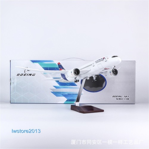1:130 Latam Air Airways Airlines Passenger Airplane Aircraft Model with Lights - Picture 6 of 13