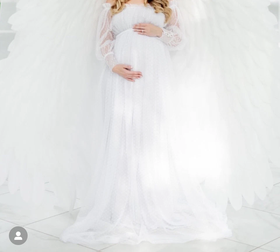 A-couture Maternity Photoshoot White Dress - Image 3 of 4