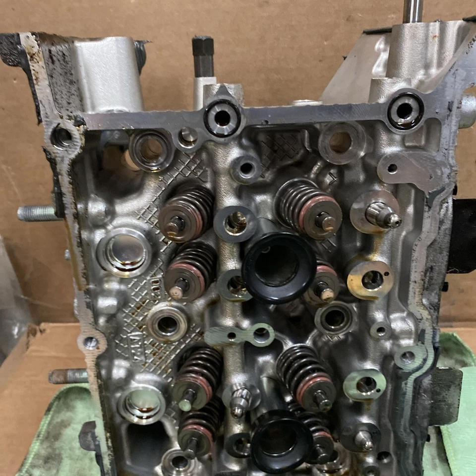 2020 2021 2022 Subaru Legacy Xt 2.4 Left Driver Side Cylinder Head - Image 2 of 4