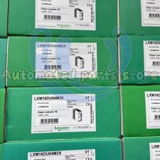 1PC Brand New  LXM16DU04M2X  Schneider Electric L Servo Drive In Box