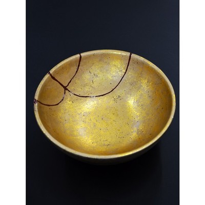 Japan's Kintsugi golden pottery real red lacquer BENGARA URUSHI