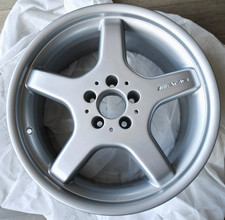 Genuine Mercedes Benz R230 SL AMG REAR 18" Wheel 9.5J A2304012102