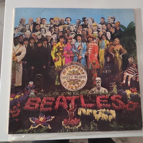 The Beatles Sargent Peppers Lonely Hearts Club Band Vinyl  1967 VGC Original
