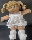Cabbage Patch Coleco Girl Doll HM3 82 Green Eyes, Wheat Poodle Hair Pony Tails