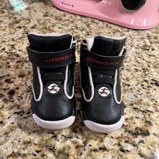 Size 5.5 Jordan Pro Strong Toddler Black and White Sneakers