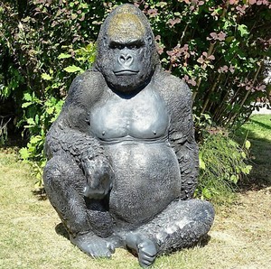 XXL SITZENDER GORILLA LEBENSGROSS AFFE PREMIUM GartendekoGartenDeko