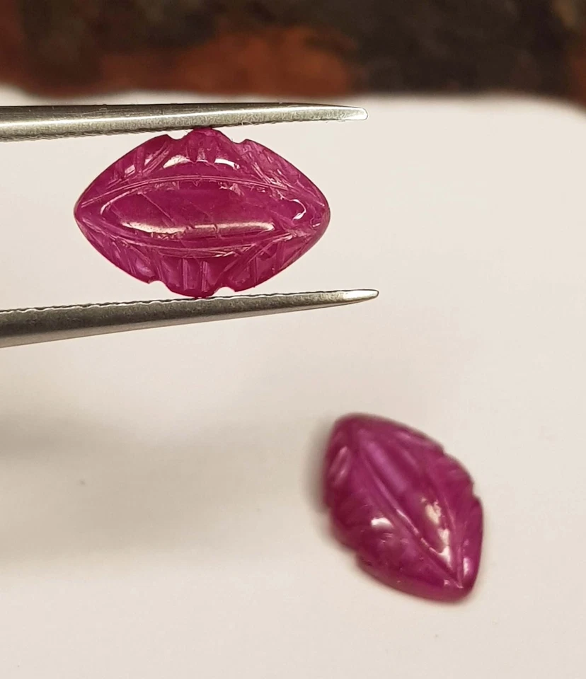 3.78 Ct Natural Mozambique Ruby Marquise Shape Carving Pair Gemstone For Earring - Image 2 of 4