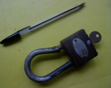 Vintage NASCO Holden VERY RARE Steering Wheel Lock Padlock, FJ FX FB FC FE EK EH
