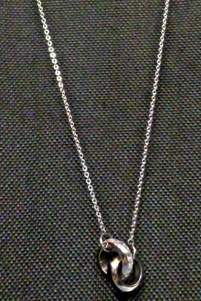 (B2) Hermoso Collar Doble Anillo Italiano Brosway - Cristales Negros y Transparentes Foto 2 de 4