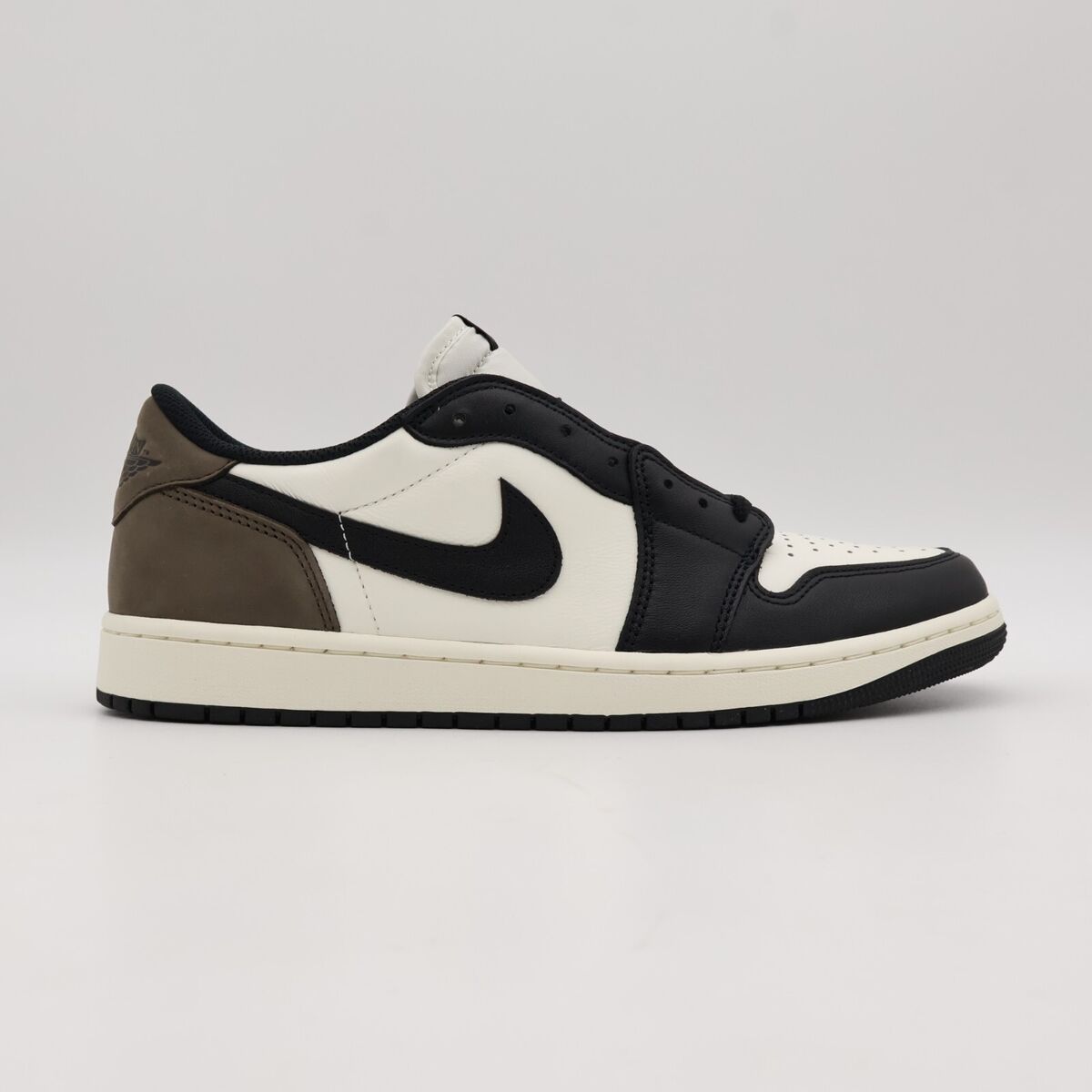 CZ0790-102 Nike Air Jordan 1 Retro Low OG Mocha (Men's) | eBay CZ0790-102 Nike Air Jordan 1 Retro Low OG Mocha (Men's) | eBay