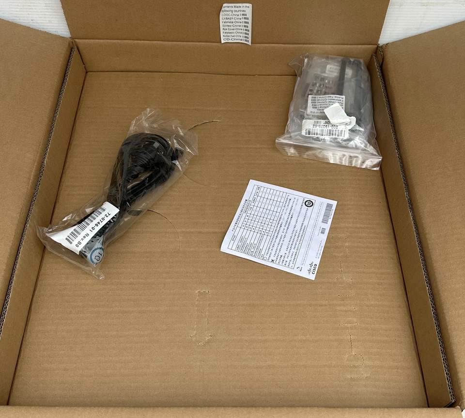 Cisco WS-C3560-48PS-E Catalyst 48-Port 100MB POE 4-Port 1GB SFP Ethernet Switch - Image 4 of 4