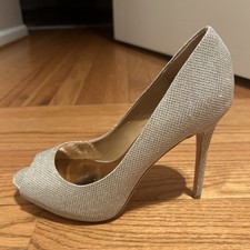 Badgley Mischka Gold Glitter Peep Toe Stiletto Heels for Women sz 8