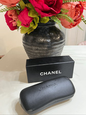 Chanel Unisex Textured Clamshell Sunglasses/Eyeglasses Hard Case Black OS