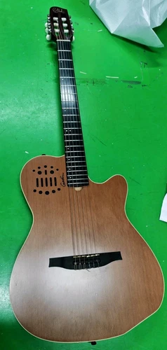 Godin ACS Nylon Gitarre Slim Natur Cedar