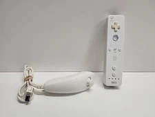 Official OEM Nintendo Wii Remote Controller RVL-003 White with Nunchuck TESTED