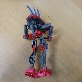 LEGO BIONICLE RAHKSHI TURAHK (8592)